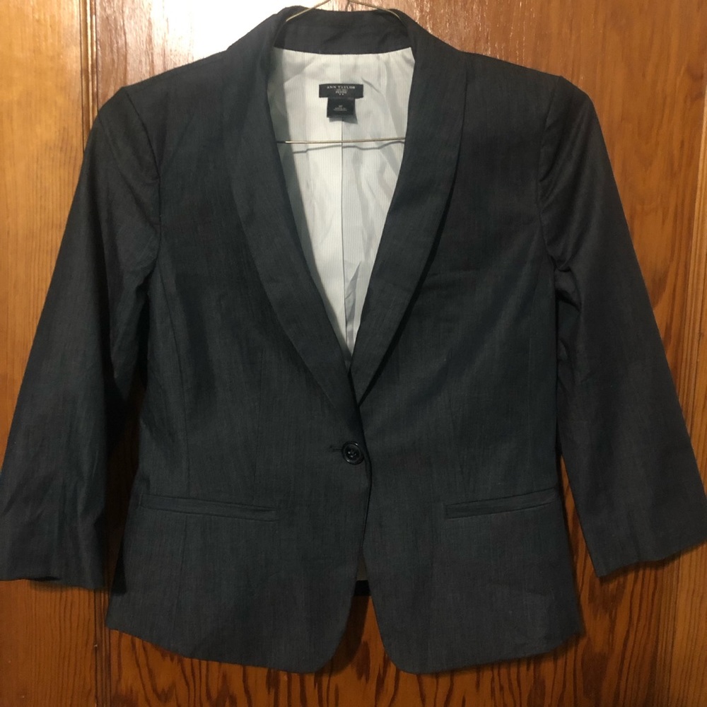 Ann Taylor skirt suit